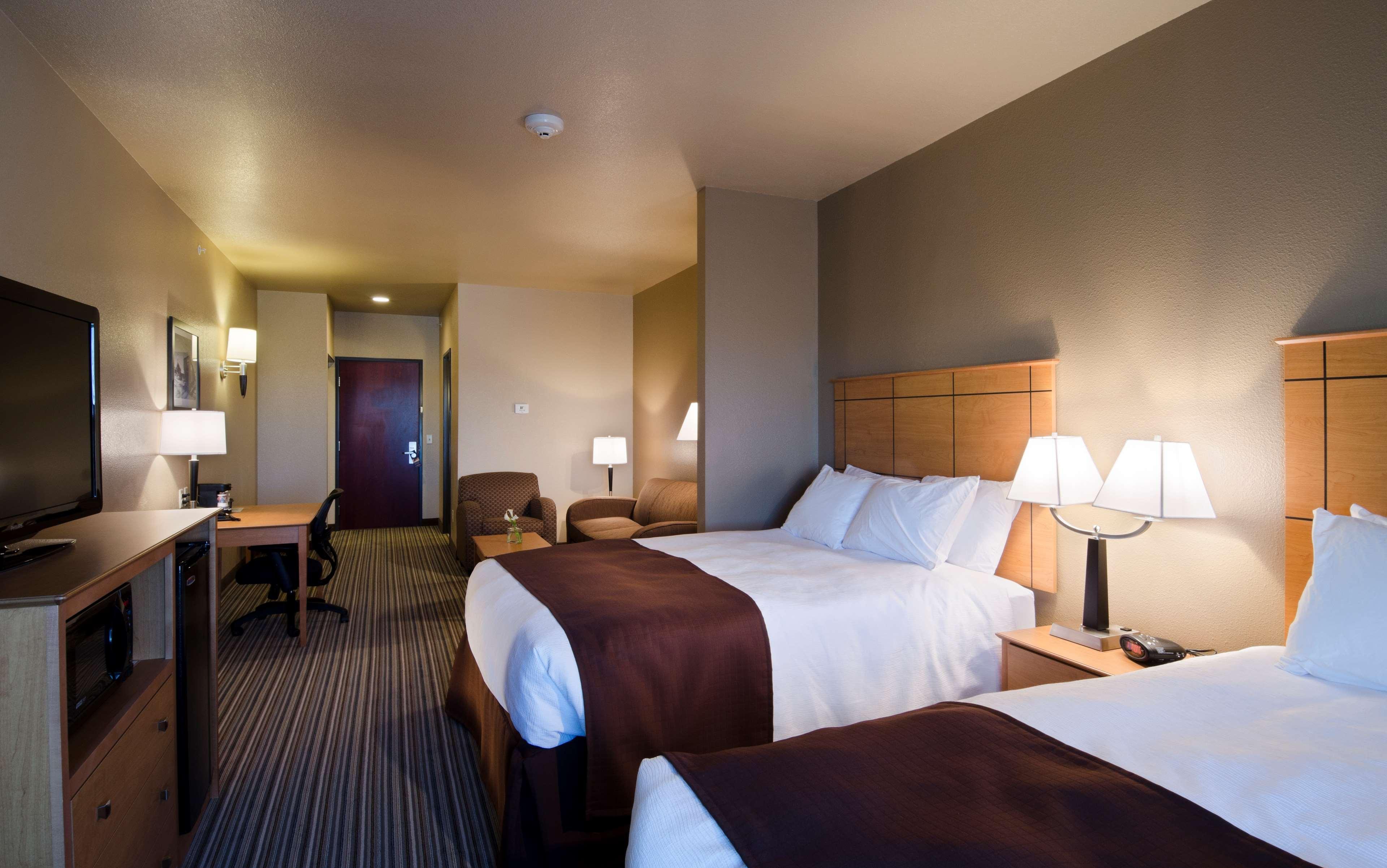 Best Western Shelby Inn & Suites Eksteriør bilde